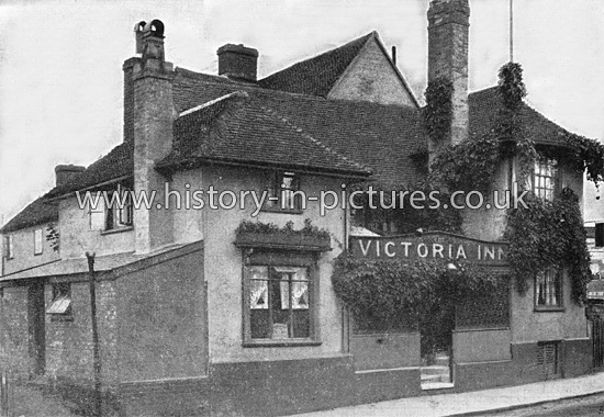 The Victoria, High Street, Kelvedon, Essex. c.1910